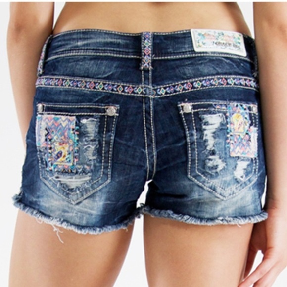 Grace in LA Jean Shorts Size 28 - Picture 3 of 10